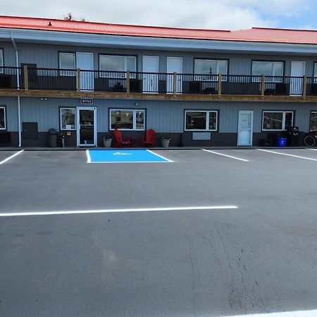 Outdoorsman Motel Wawa Eksteriør bilde